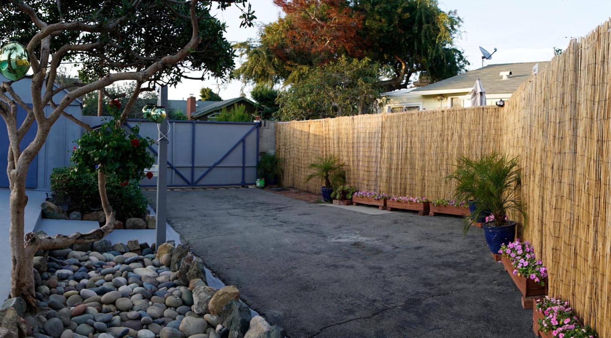 * - The Leucadia Beach Grotto - * An Encinitas Gem Luaran gambar