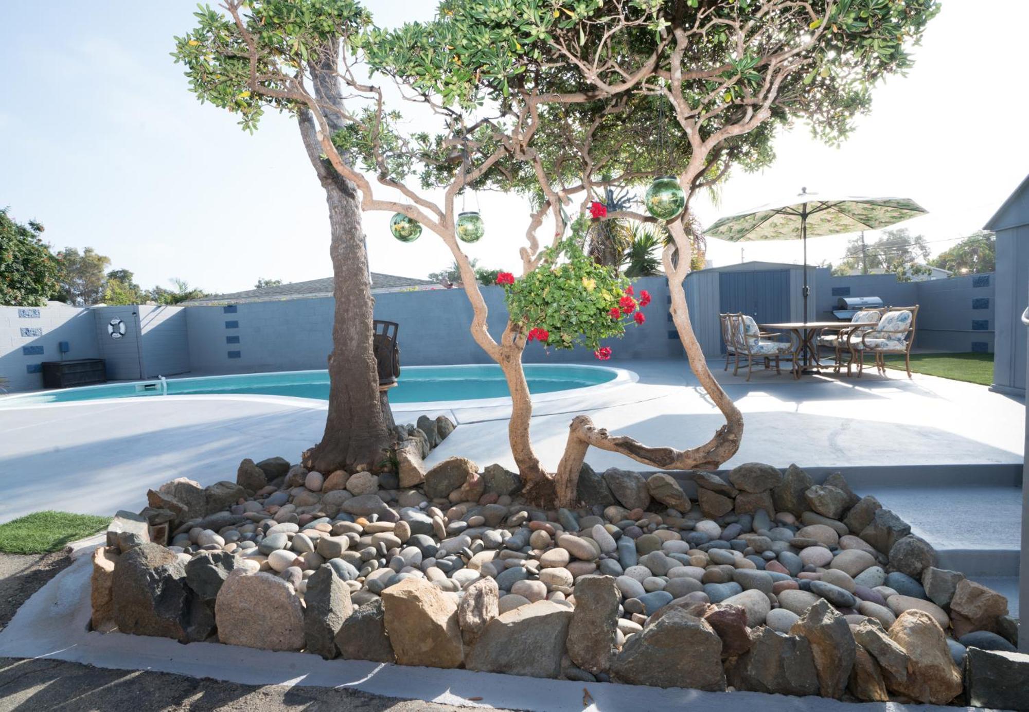 * - The Leucadia Beach Grotto - * An Encinitas Gem Luaran gambar