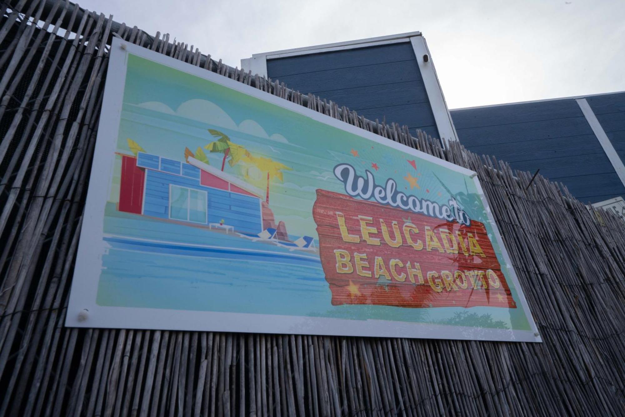 * - The Leucadia Beach Grotto - * An Encinitas Gem Luaran gambar